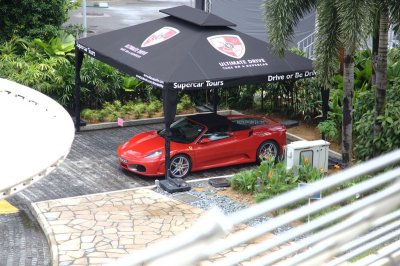 Drive a sportscar for one hour in Singapore