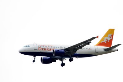 Druk Airlines - Scariest Landings in the World!