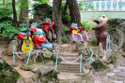 Figurines at the bottom of a hiking trail in Mt. Kumgang