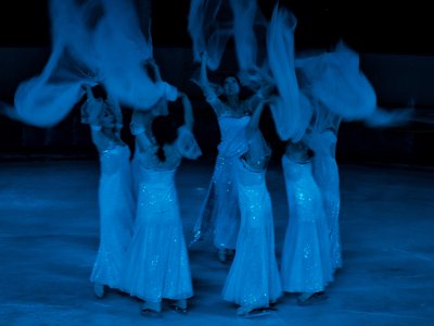 Ice dancers, Pyongyang Circus
