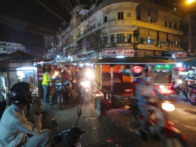 Phnom Pehn night scene