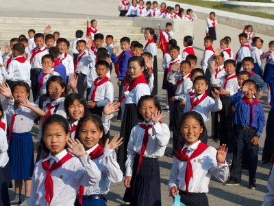 Schoolchildren, Mt. Kumgang area 