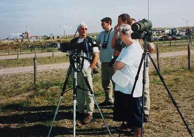 Isabelline Wheatear, 23-Sep-2000