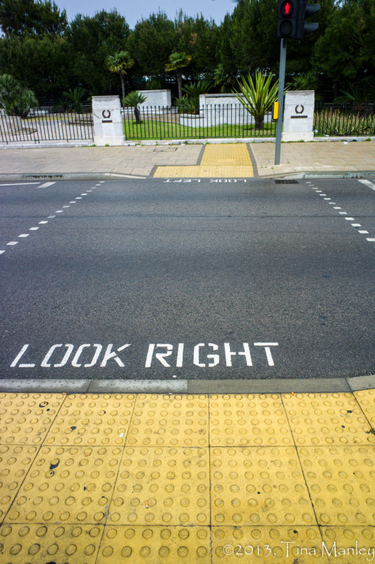 Look Right