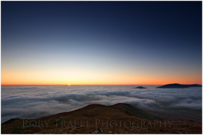 A sea of cloud - View from Moelwyn Bach
