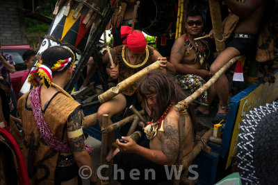 Musicians accompany the Gawai procession
