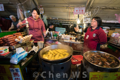 Food stalls in Cingjing Farm 