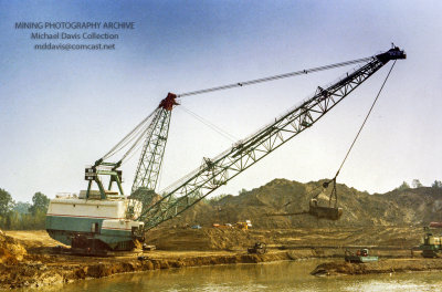 Peabody Coal Company Bucyrus Erie 1260W (Moorman Mine)