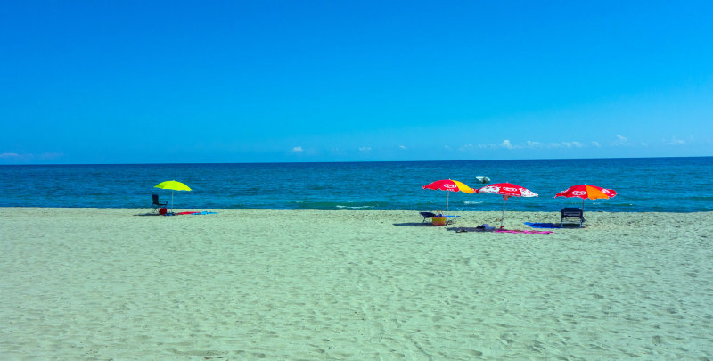 Beach with umberellas