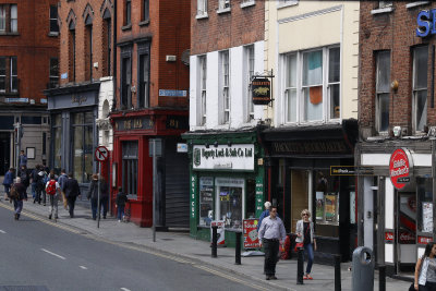 Dublin: Atypical Dublin City Block - Not a Single Pub