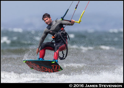 troon_kite_200.jpg