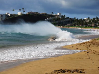 Kaanapali evening waves