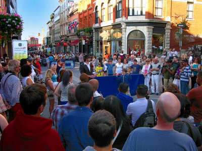 Street Artist @ work. Funny time @ Quebec City!