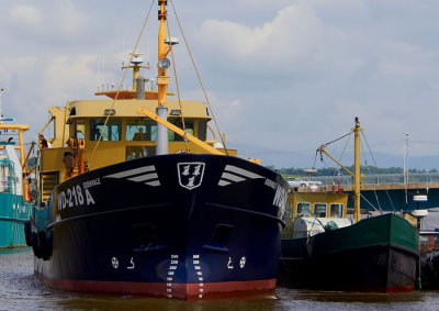 boats in harbour 4.jpg