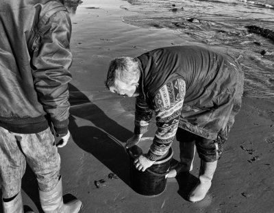 sealing the sea water 2.jpg