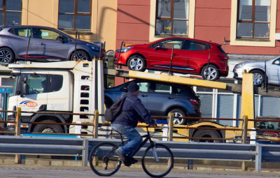 cyclist and cars.jpg