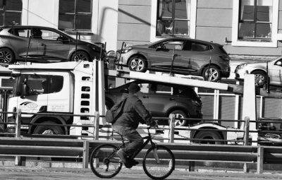 cyclist and cars 2.jpg