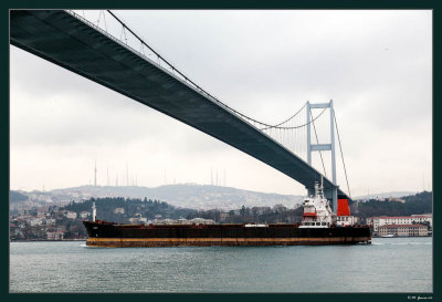 66 Ship and bridge