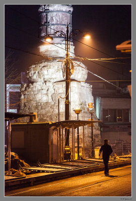 89 Constantin's tower at night