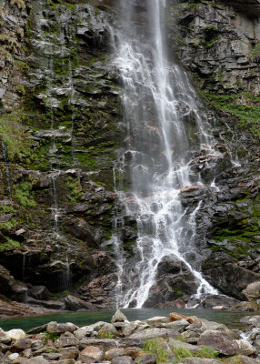 Waterfall. Sonogno.