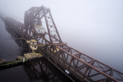 RR Bridge in the Mist
