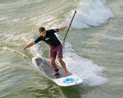 2016 September Surfer 25
