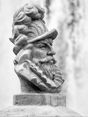 Bust and Fountain BW