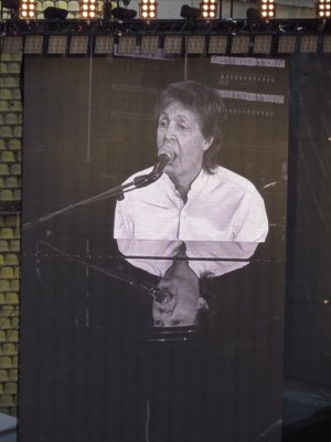 McCartney (4).JPG