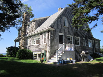 house in Maine