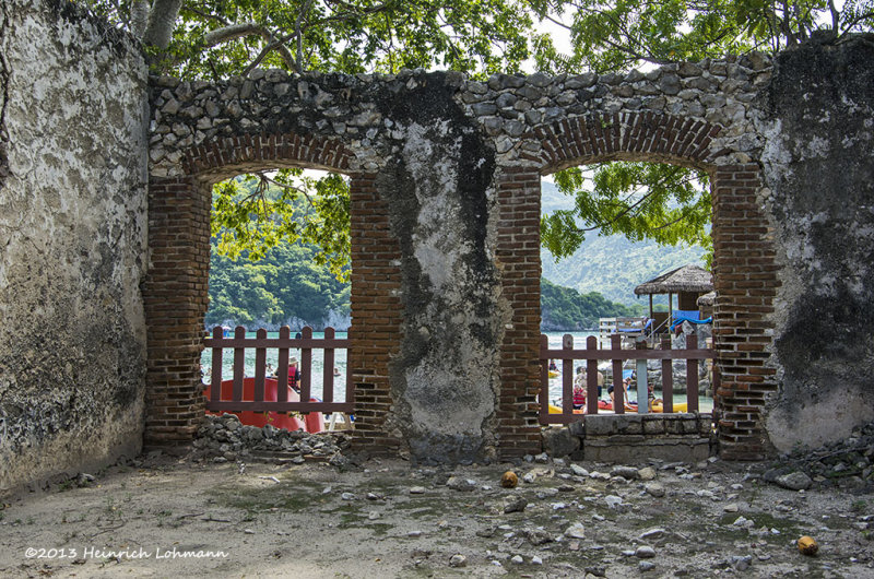 K3A1886-Labadee Haiti.jpg
