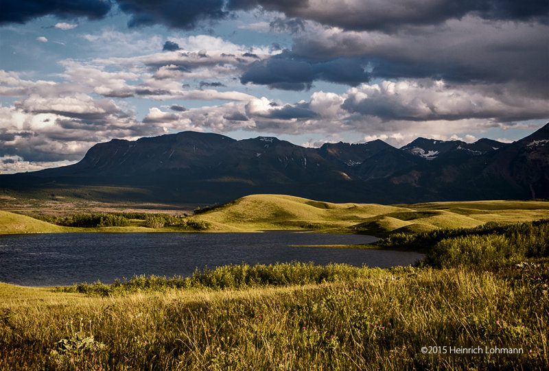 IMP9058-Waterton Lakes National Park.jpg