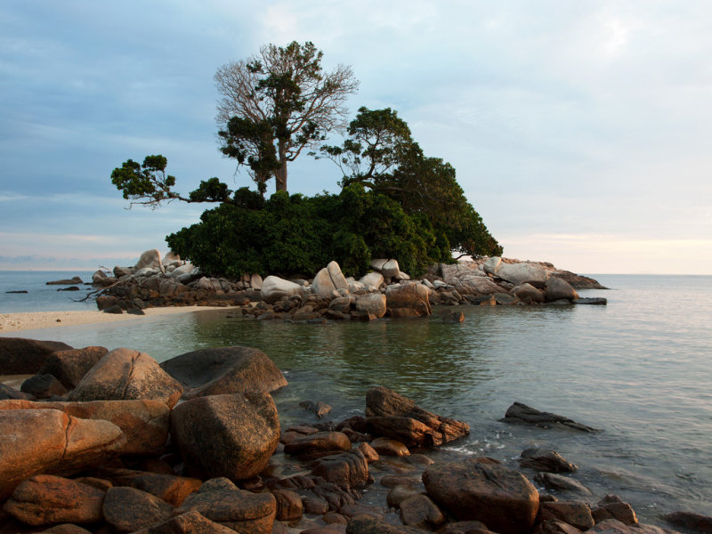  Island Sunrise