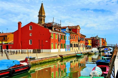 Colored Houses  Burano  Venice<br><h4>*Credit*</h4>