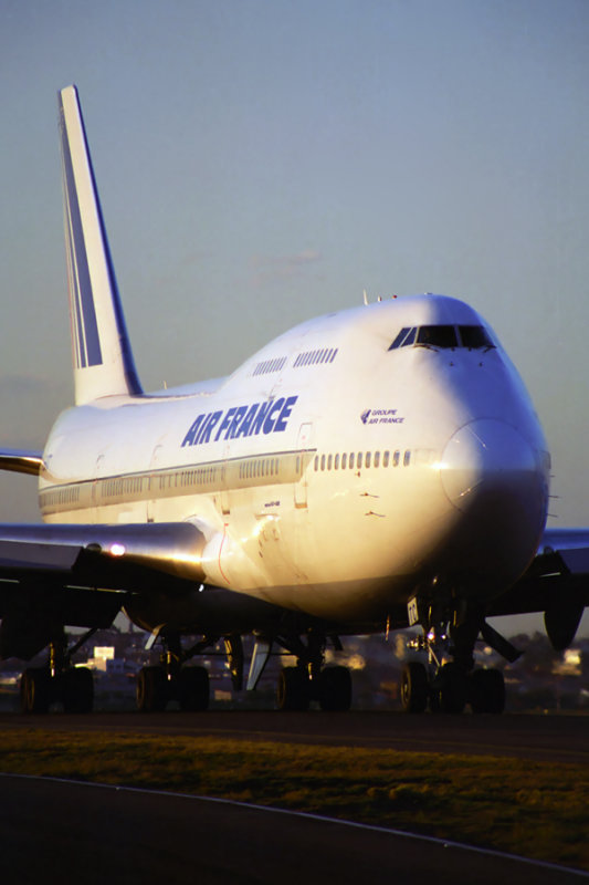 AIR FRANCE BOEING 747 400 SYD RF 936 23.jpg