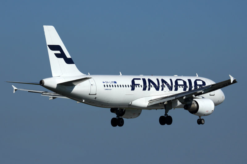 FINNAIR AIRBUS A320 AMS RF 5K5A1832.jpg