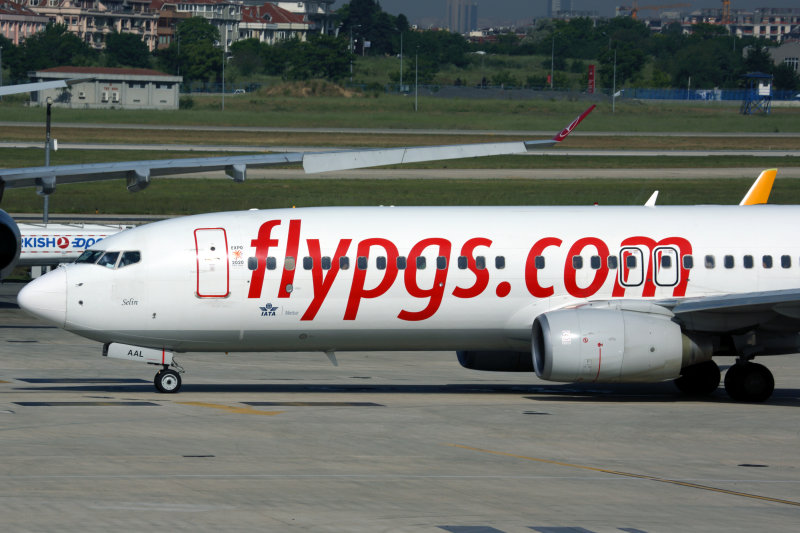 PEGASUS BOEING 737 800 IST RF 5K5A0962.jpg