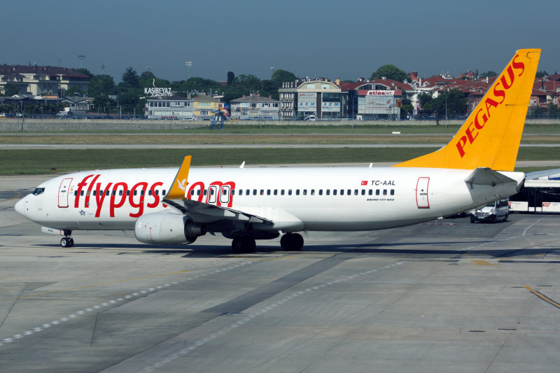 PEGASUS BOEING 737 800 IST RF 5K5A0965.jpg