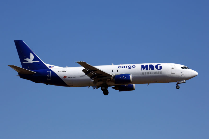 MNG CARGO AIRLINES BOEING 737 400F JNB RF 5K5A3015.jpg