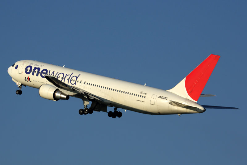 JAL BOEING 767 300 HND RF 5K5A4511.jpg