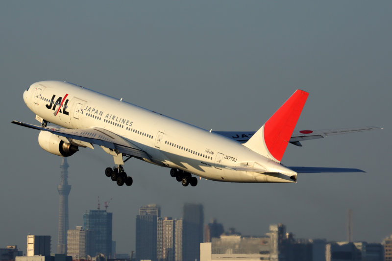 JAL BOEING 777 200 HND RF 5K5A4603.jpg