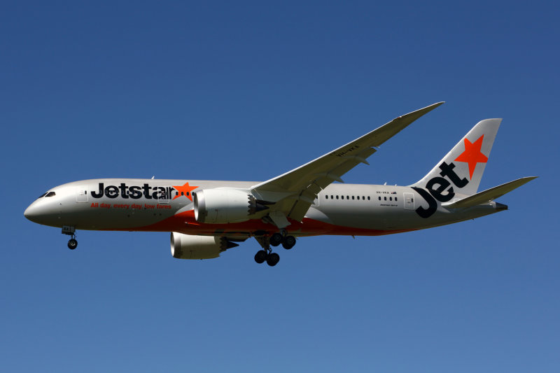 JETSTAR BOEING 787 8 MEL RF 5K5A6241.jpg