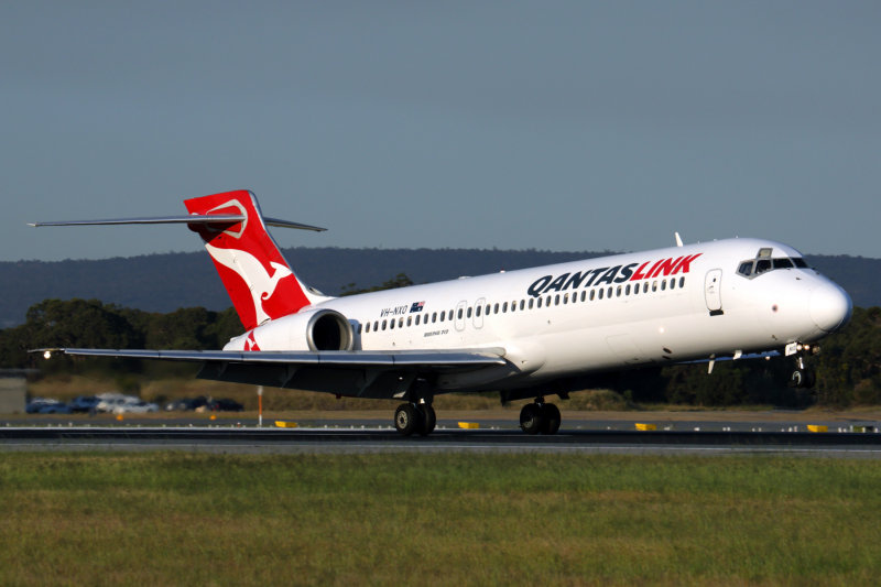 QANTAS LINK BOEING 717 PER RF 5K5A6895.jpg