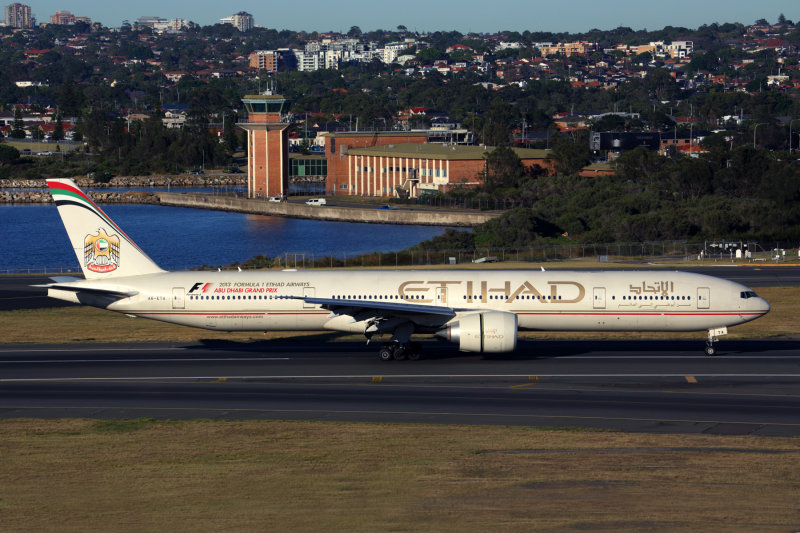 ETIHAD BOEING 777 300ER SYD RF 5K5A7294.jpg