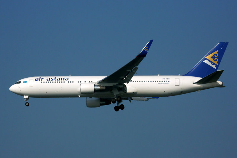 AIR ASTANA BOEING 767 300 BKK RF 5K5A8947.jpg