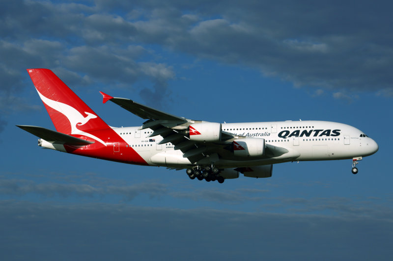 QANTAS AIRBUS A380 MEL RF 5K5A9714.jpg