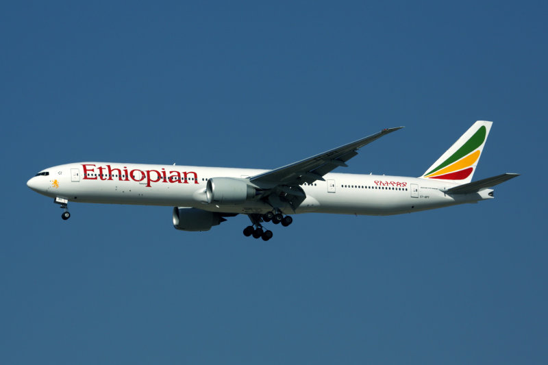 ETHIOPIAN BOEING 777 300ER DXB RF 5K5A0561 A.jpg