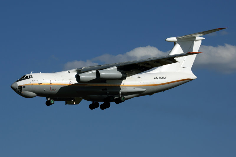 VETERAN AVIA ILYUSHIN IL76 JNB RF 5K5A0040.jpg