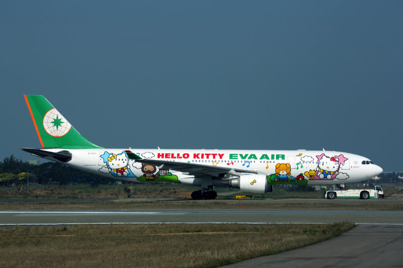 EVA AIR AIRBUS A330 200 TPE RF 5K5A9463.jpg