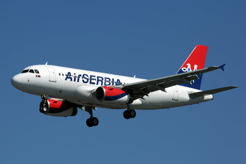 AIR SERBIA AIRBUS A319 LHR RF 5K5A2777.jpg