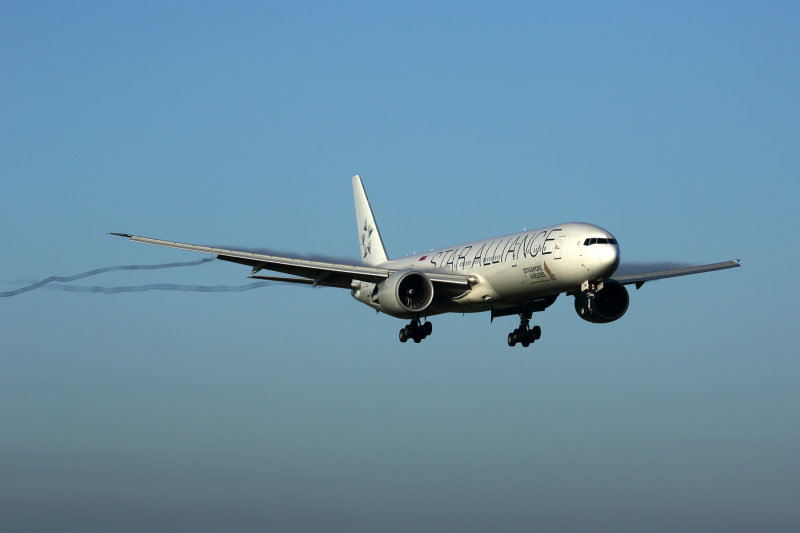 SINGAPORE AIRLINES BOEING 777 300ER MAN RF 5K5A9917.jpg